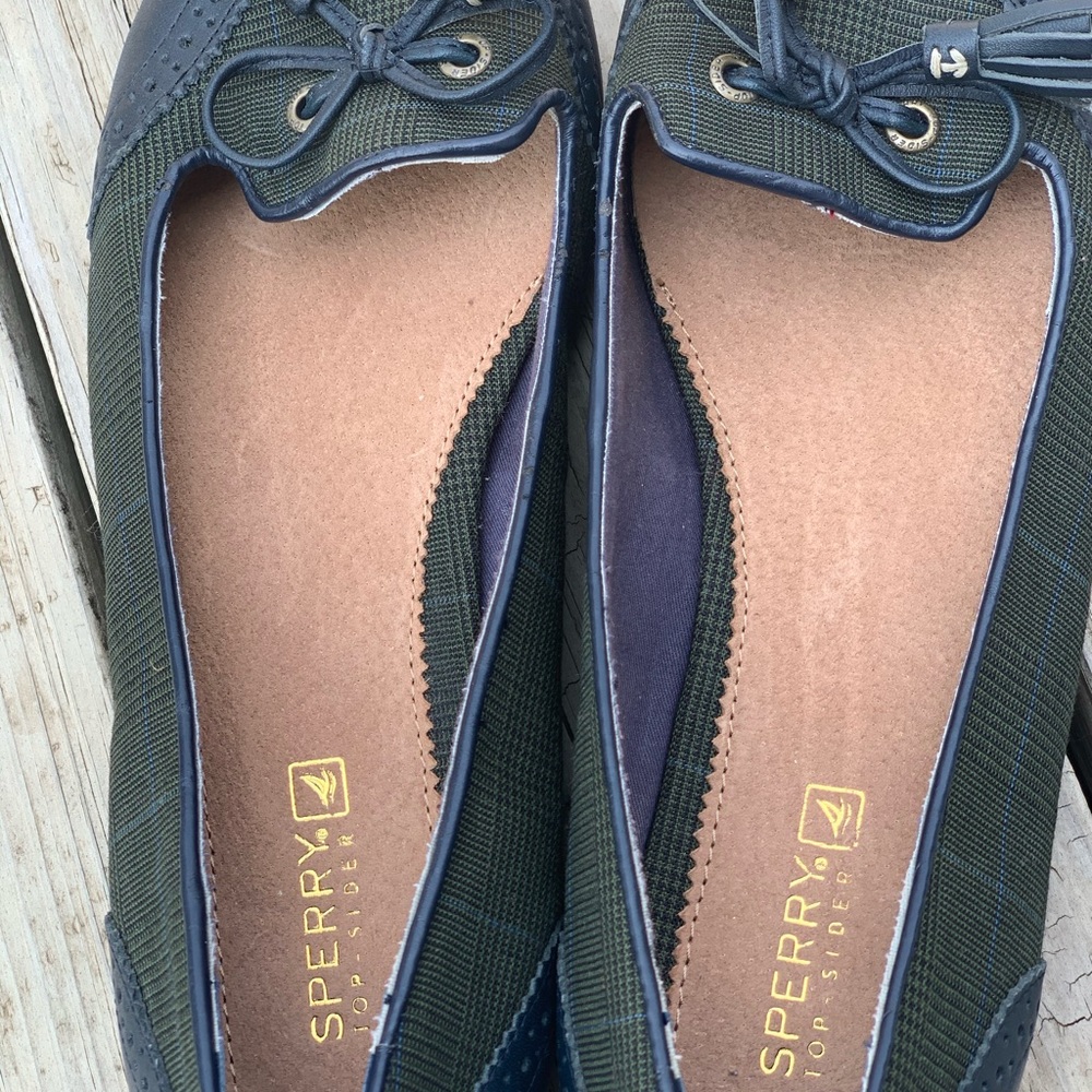 Sperrys - Picture 3 of 4